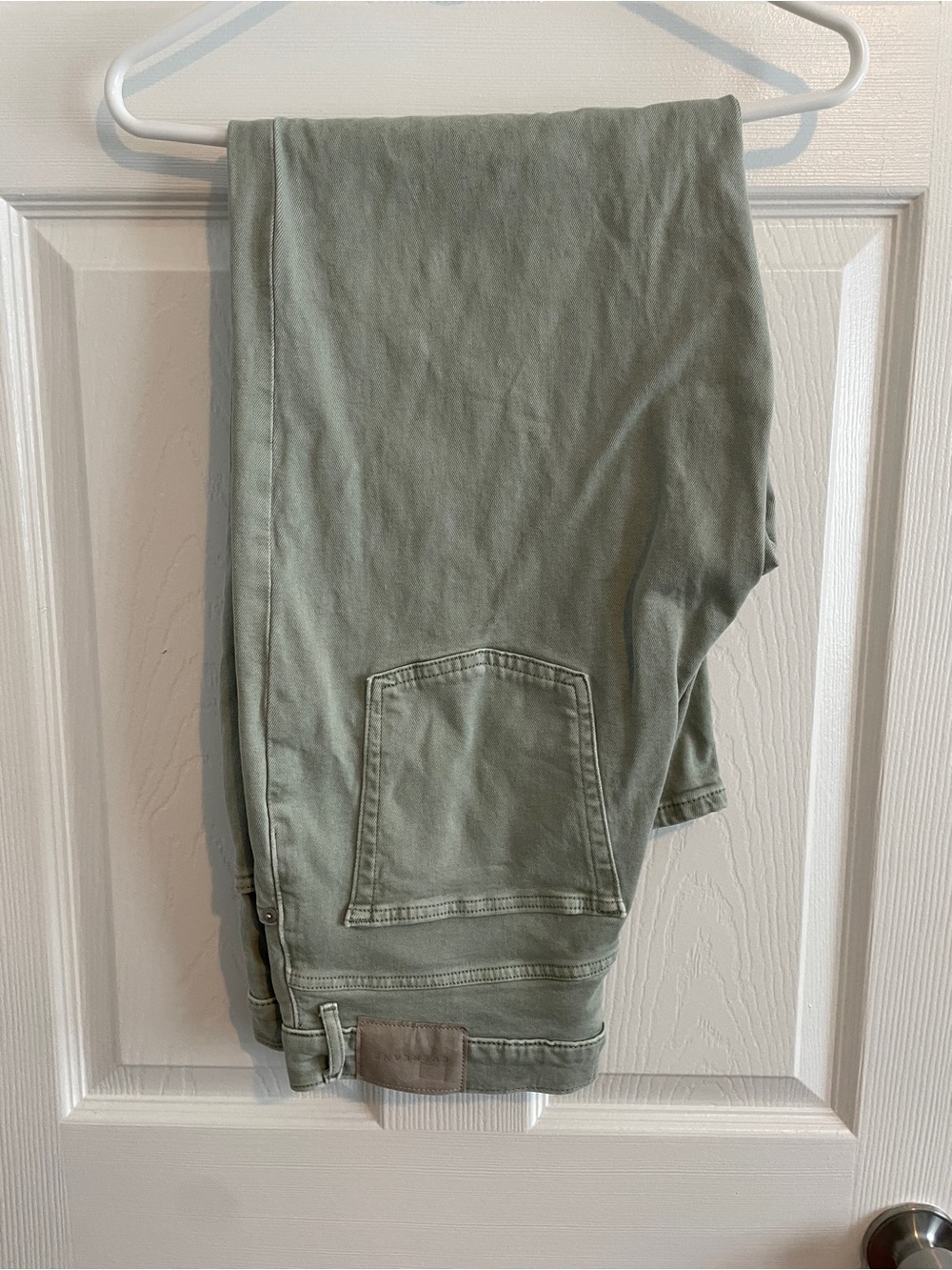 Everlane Green Capris